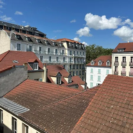 Standing Proche Des Thermes Vichy